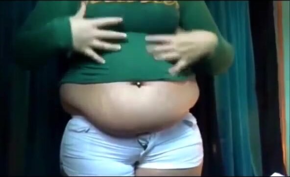 Tight Shirt Belly - video 2