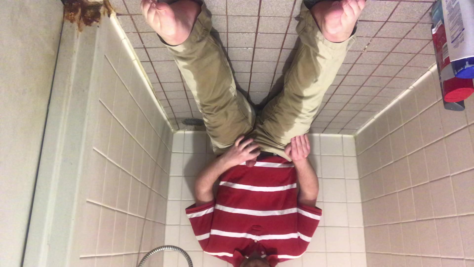 Masturbating after Wetting Myself 14