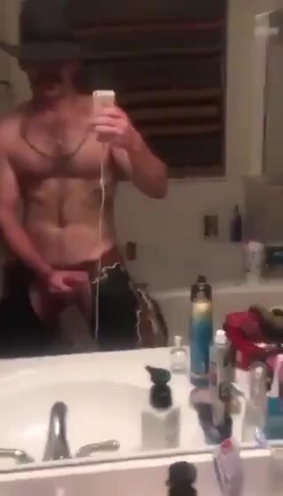 Manly cowboy jerking off in chaps