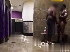 chubby black oldhead fucked up the ass in sauna