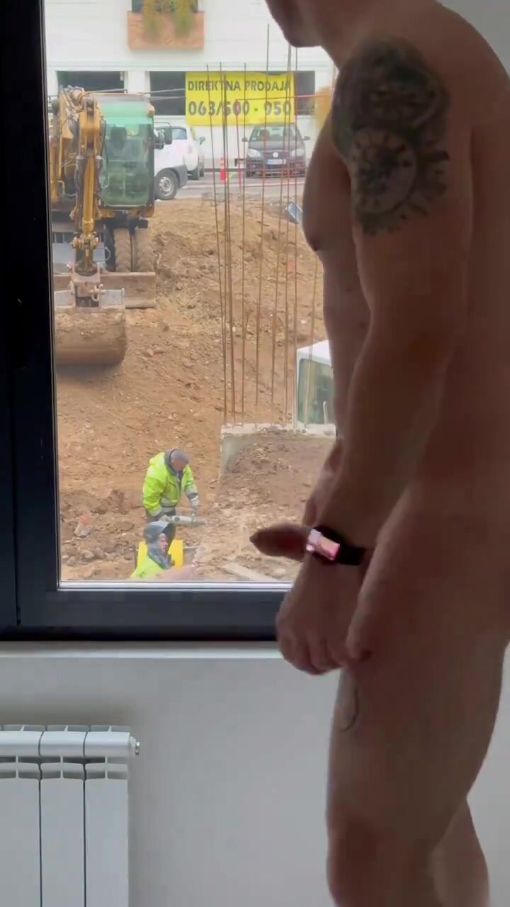 Wanking for a construction worker 1