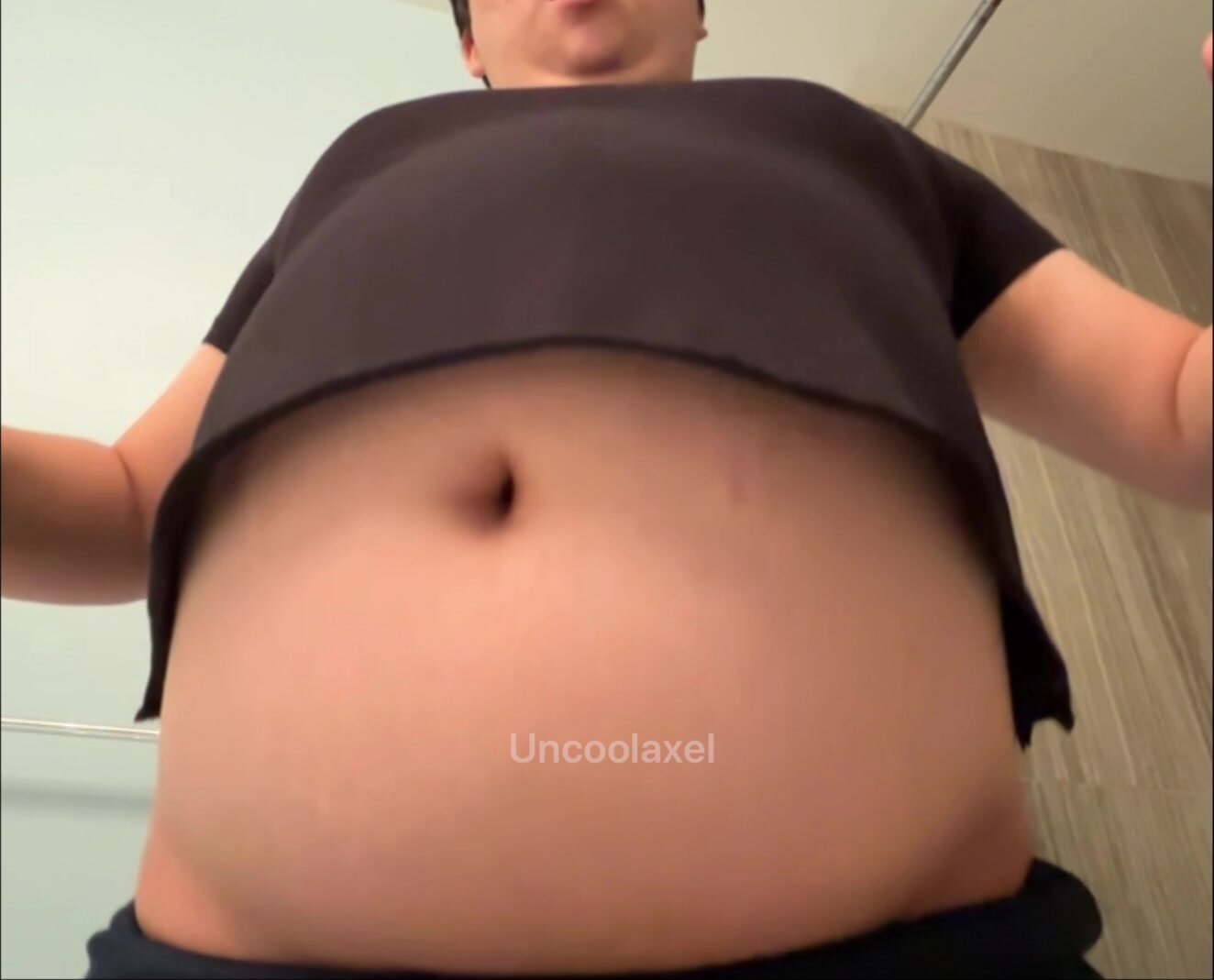 Male rapid belly bloat