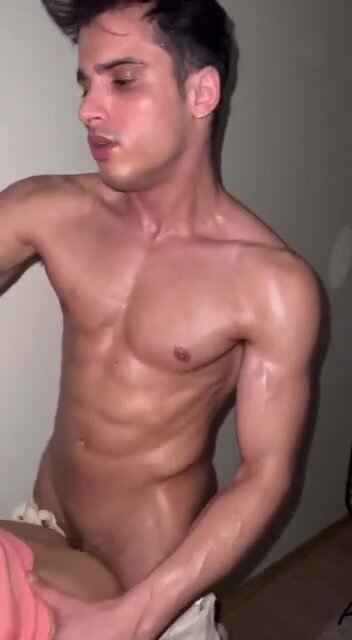 Sweaty - video 4