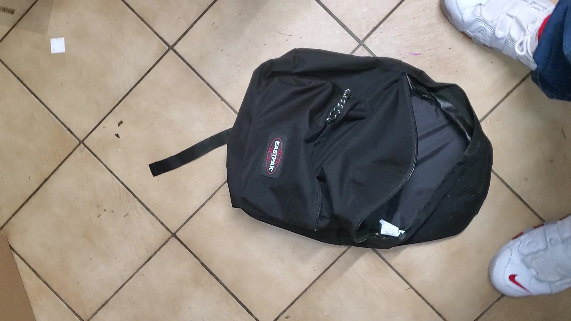 Piss eastpack backpack - video 2