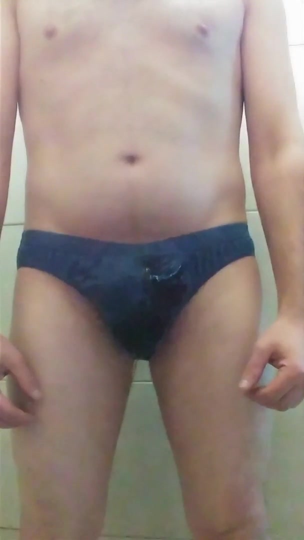 im wetting in underwear