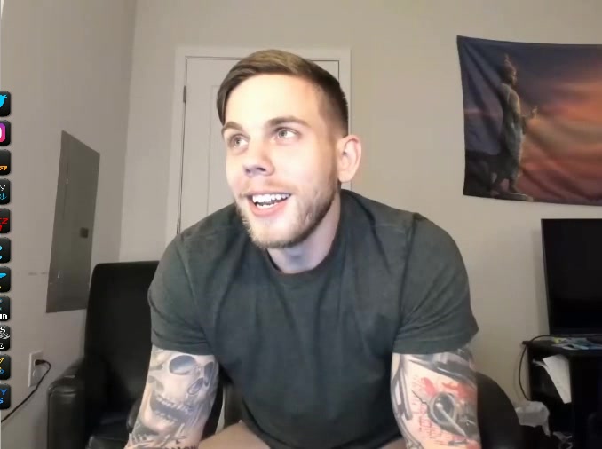 BEAUTIFUL GAY MEN WITH HUGE ASS