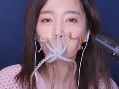 Korean girl Eat tentacles