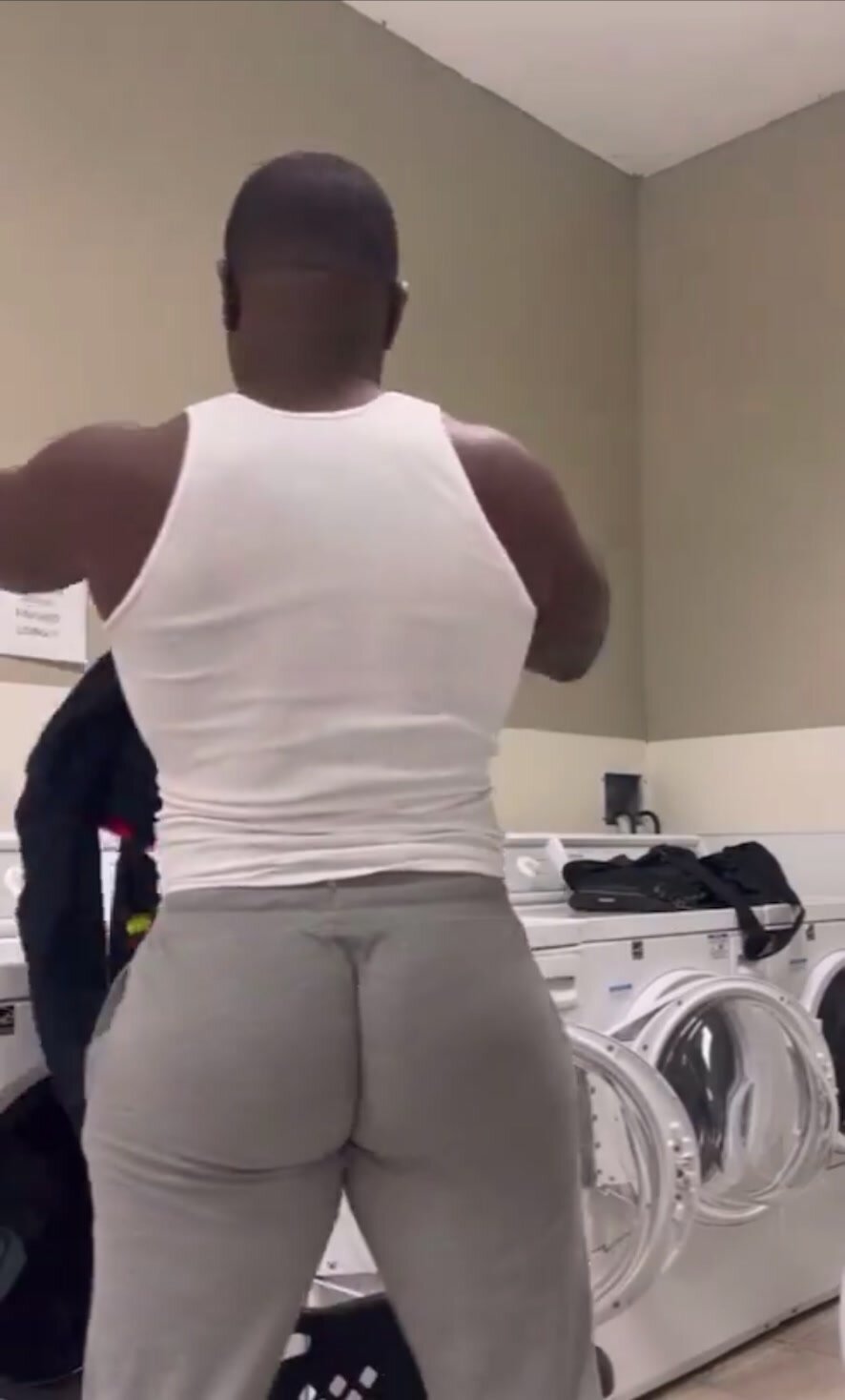 Big booty thug doing laundry