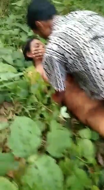 indian ho caught getting smashed in the woods