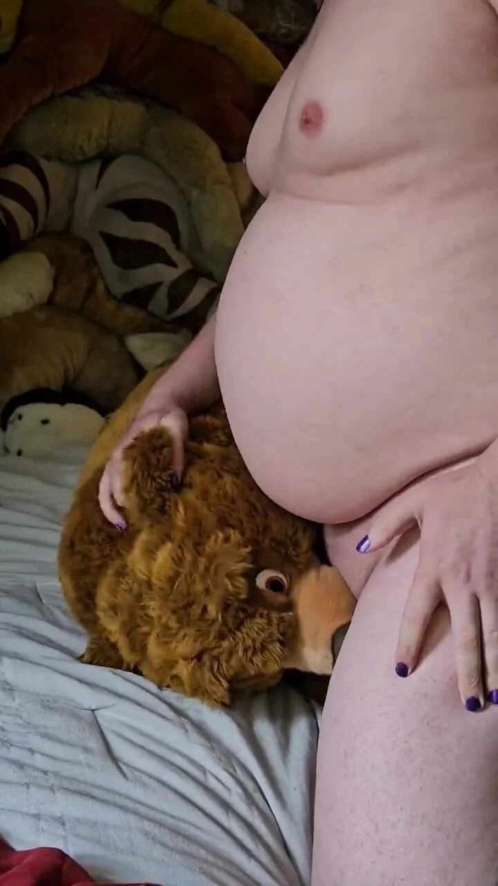 Brother Bear plush Blowjob and sex - ThisVid.com en anglais