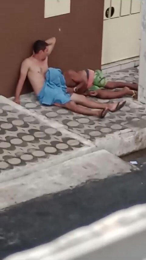 homeless doing a bj in another homeless in public