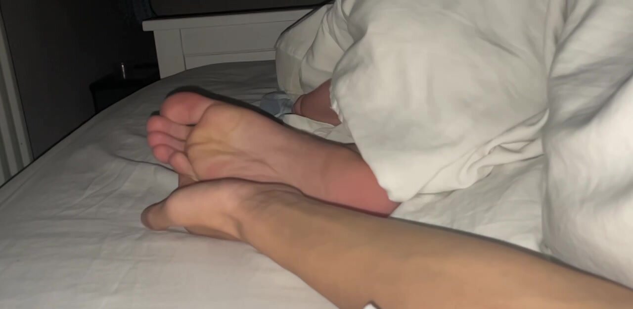 Vane's sexy feet #1