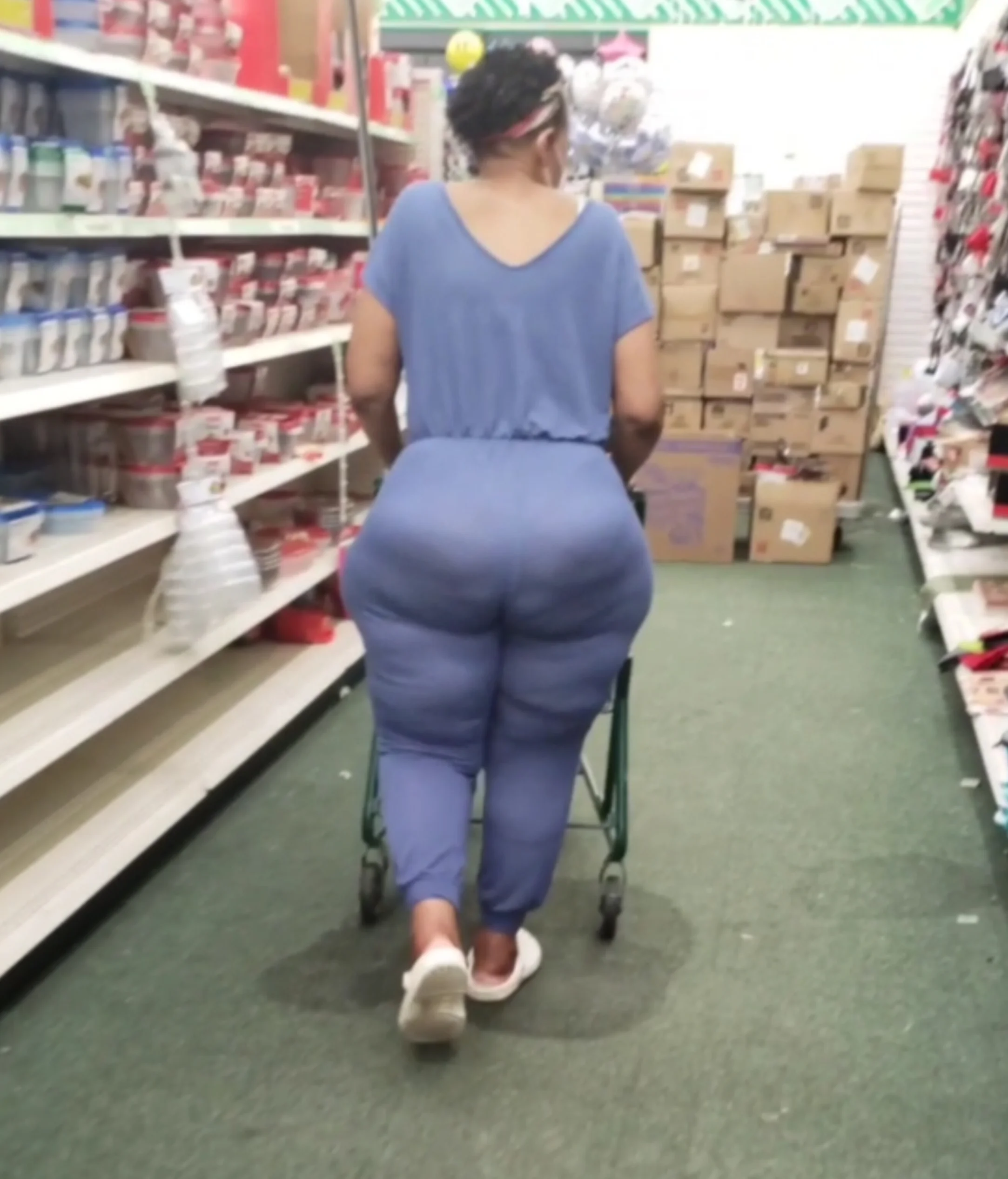 Buffy - video 2 - ThisVid.com