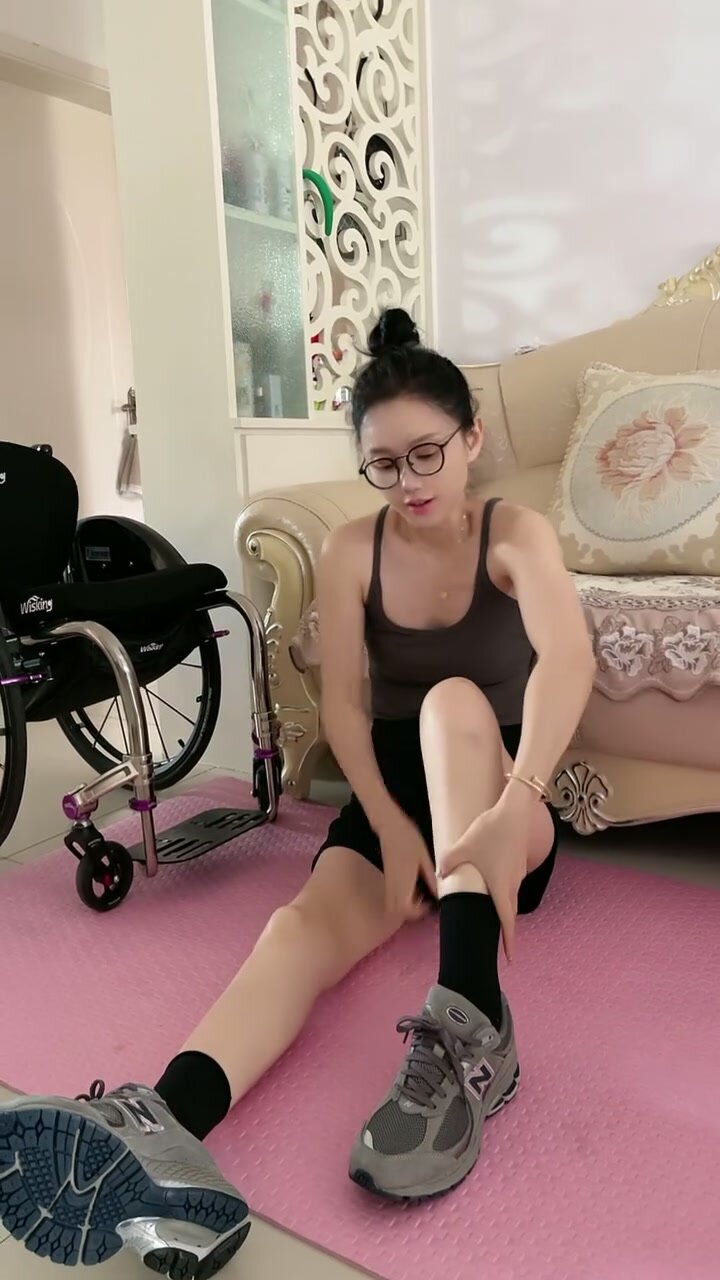 Hot Asian paraplegic transfer