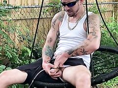 hot daddy pissing outside 4