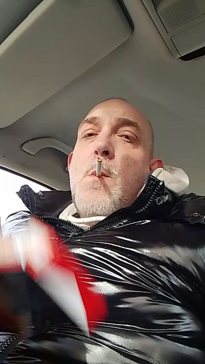 Car smoke - video 7