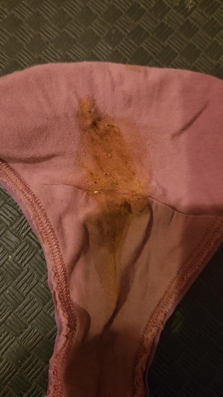Wife shit her panties on the way back from dinner
