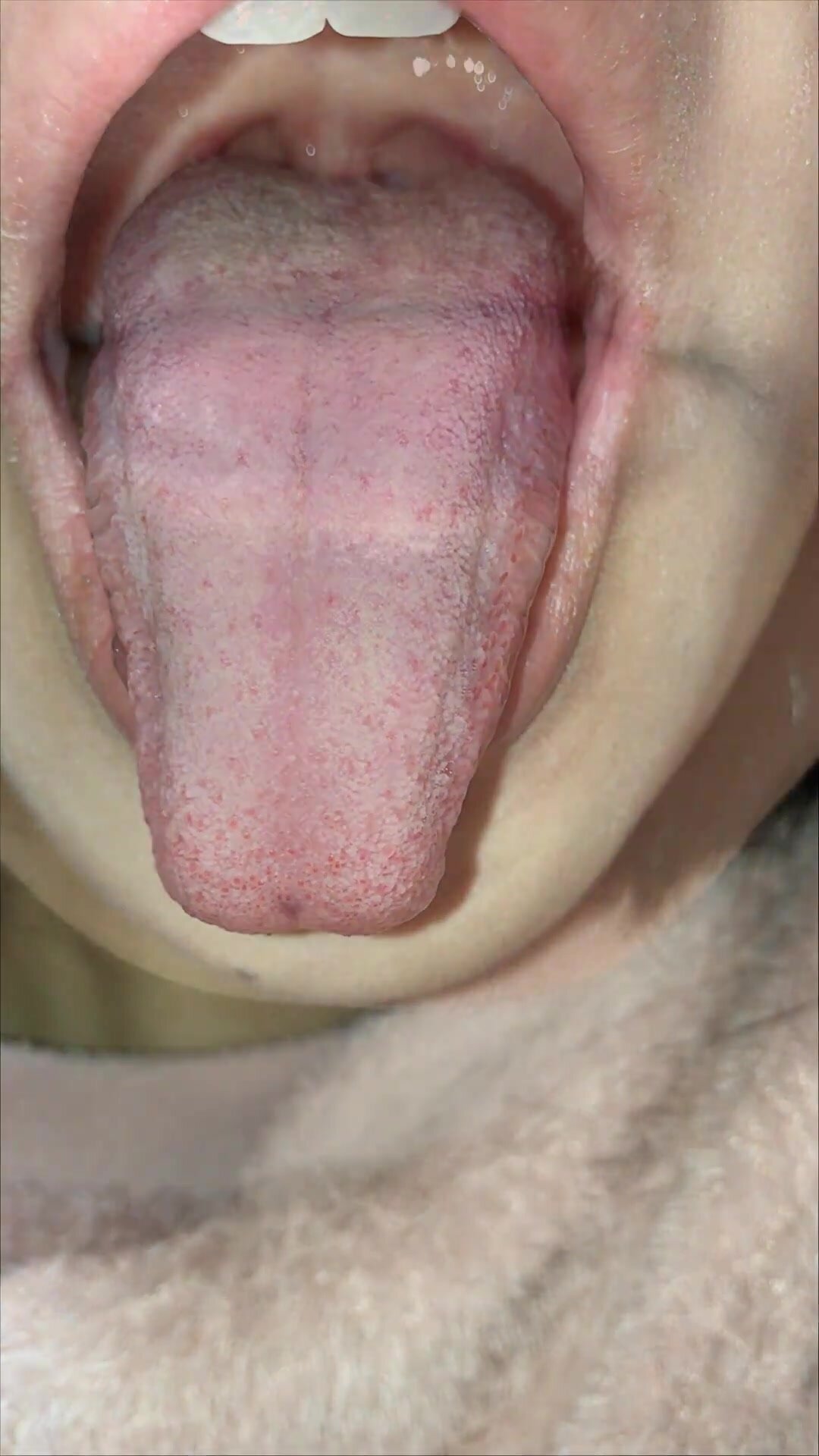 Asian woman tongue1