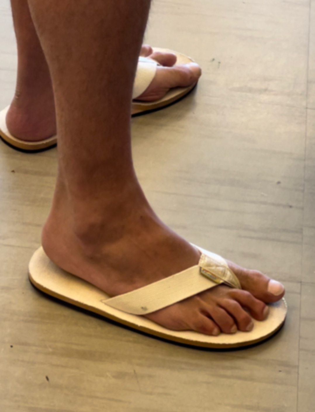 Sexy feet in flip flops