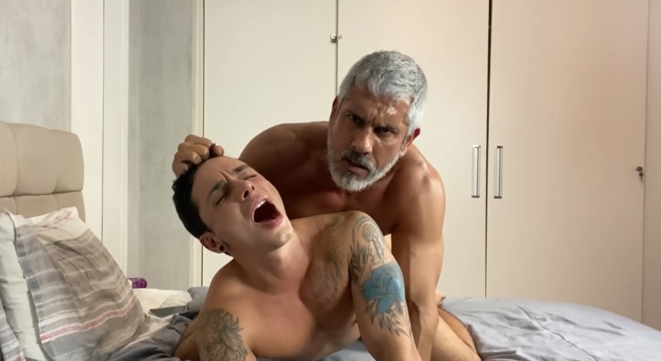 Brazilian Daddy Knows How to Fuck a Fag
