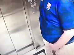 Guy Wets Himself in an Elevator