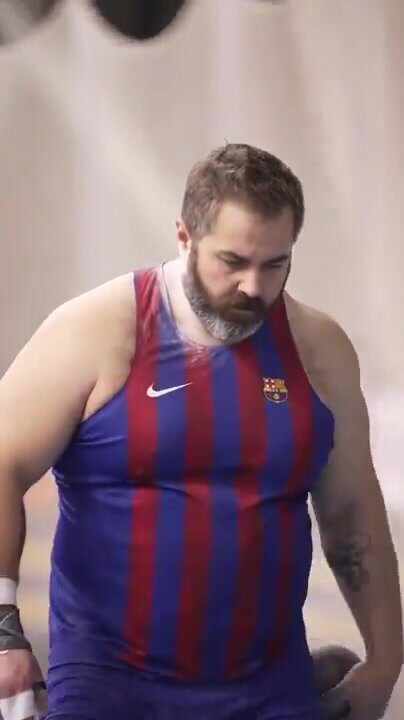 Catalan athlete bear