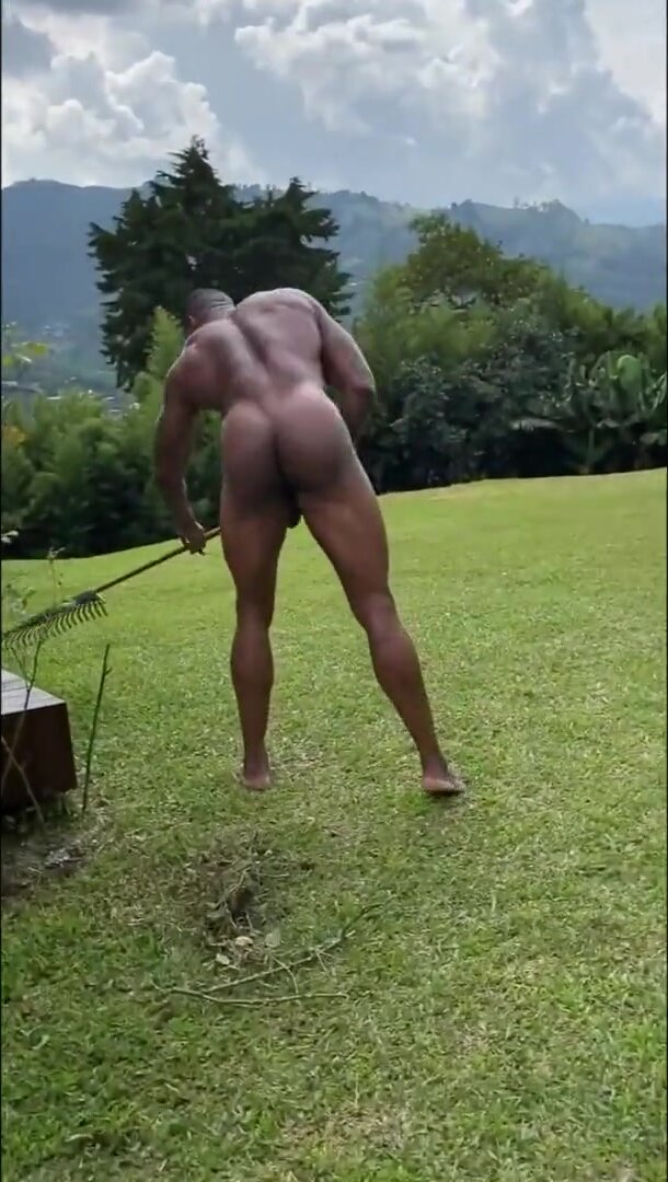 Str8, Sexy And Sweaty BBC And Black Male Booty