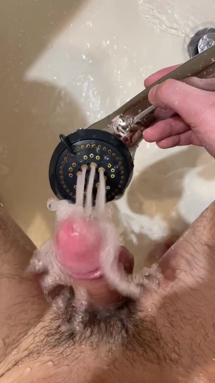 Shower head makes me cum