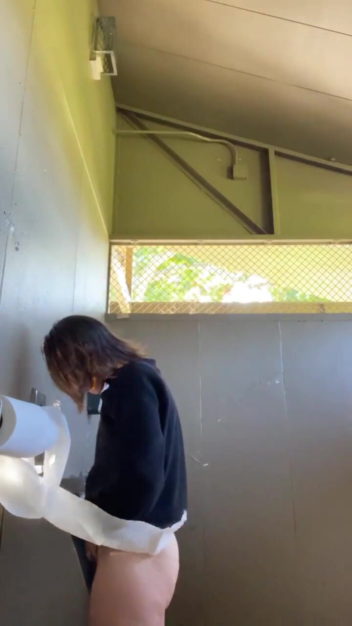 White girl pees in urinal 3