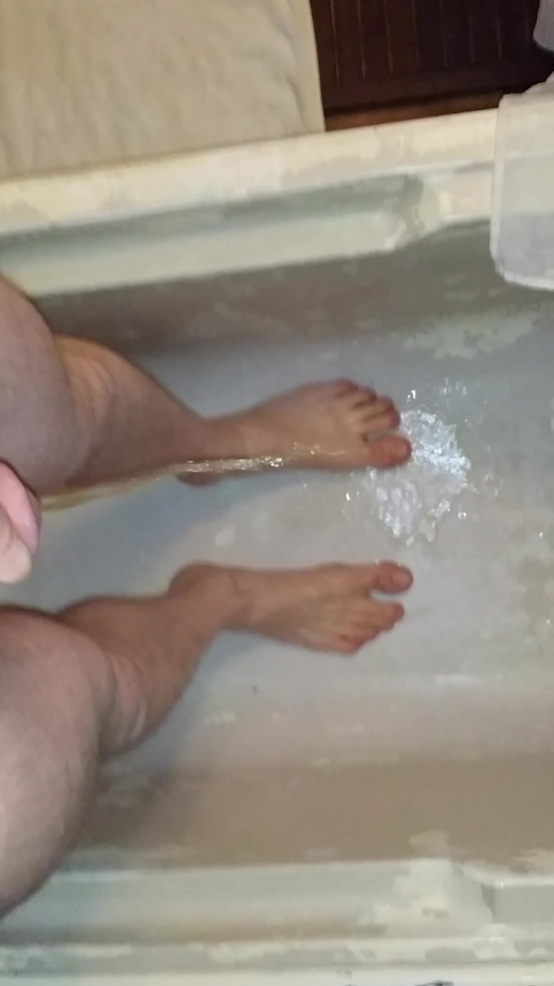 wash my feet