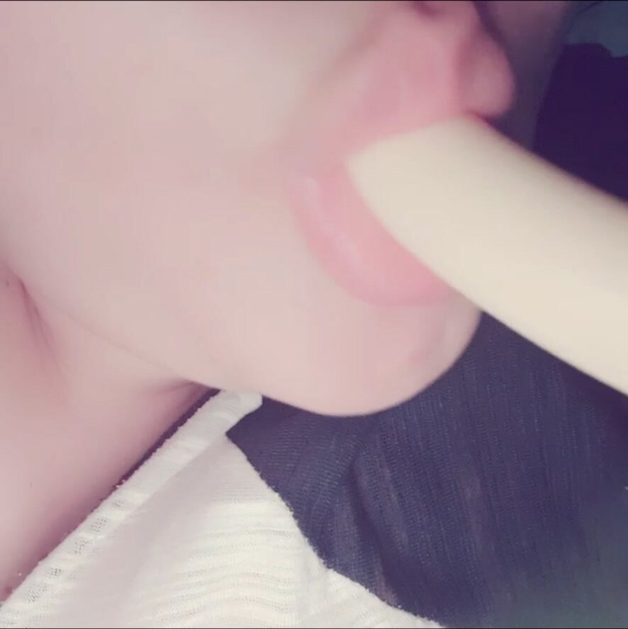 Korean Ssbbw oral sex with a sausage