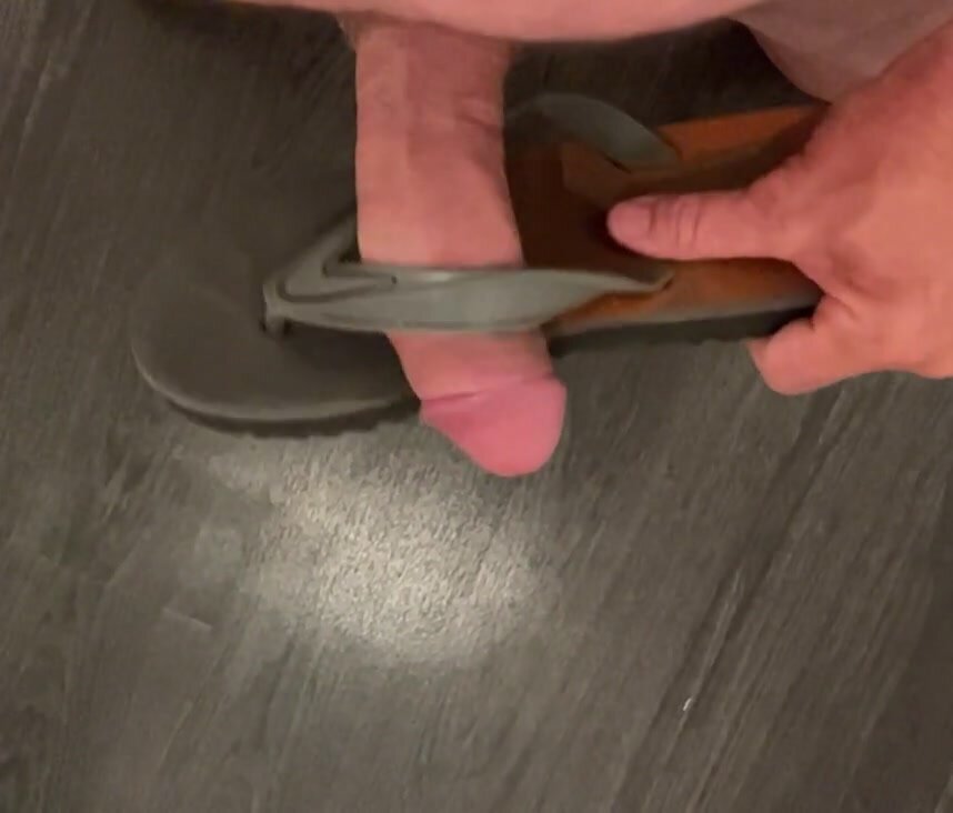 Flip flop as sex toy? Sure, why not...
