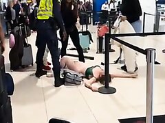 Woman naked in airoport