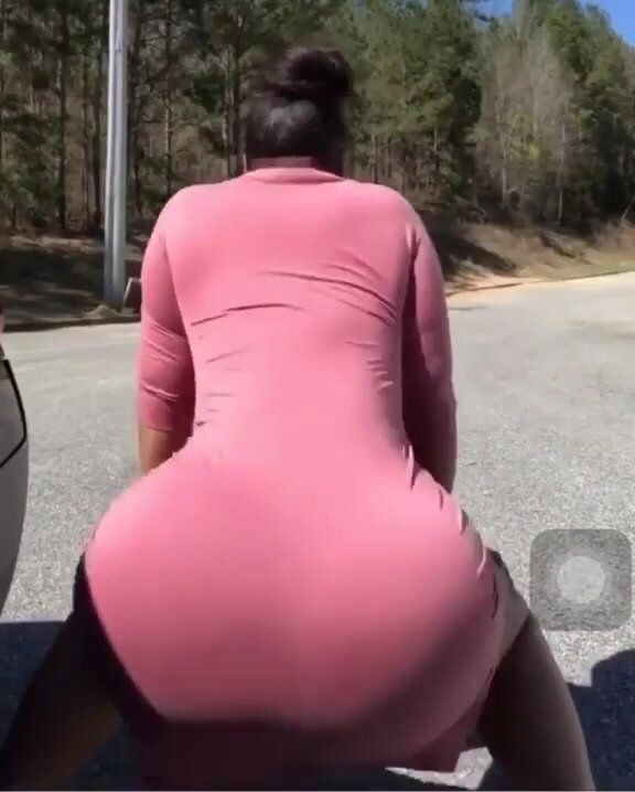 Sexy Ebony Pink Dress Big Booty Twerking