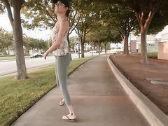 Street pee - video 5