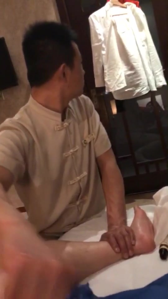 Chinese massage jerkmoff