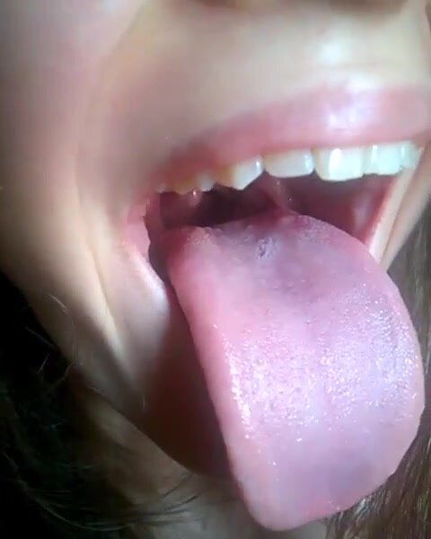 Long tongue teasing - video 2