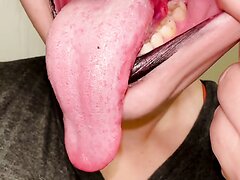 Titan tongue 3