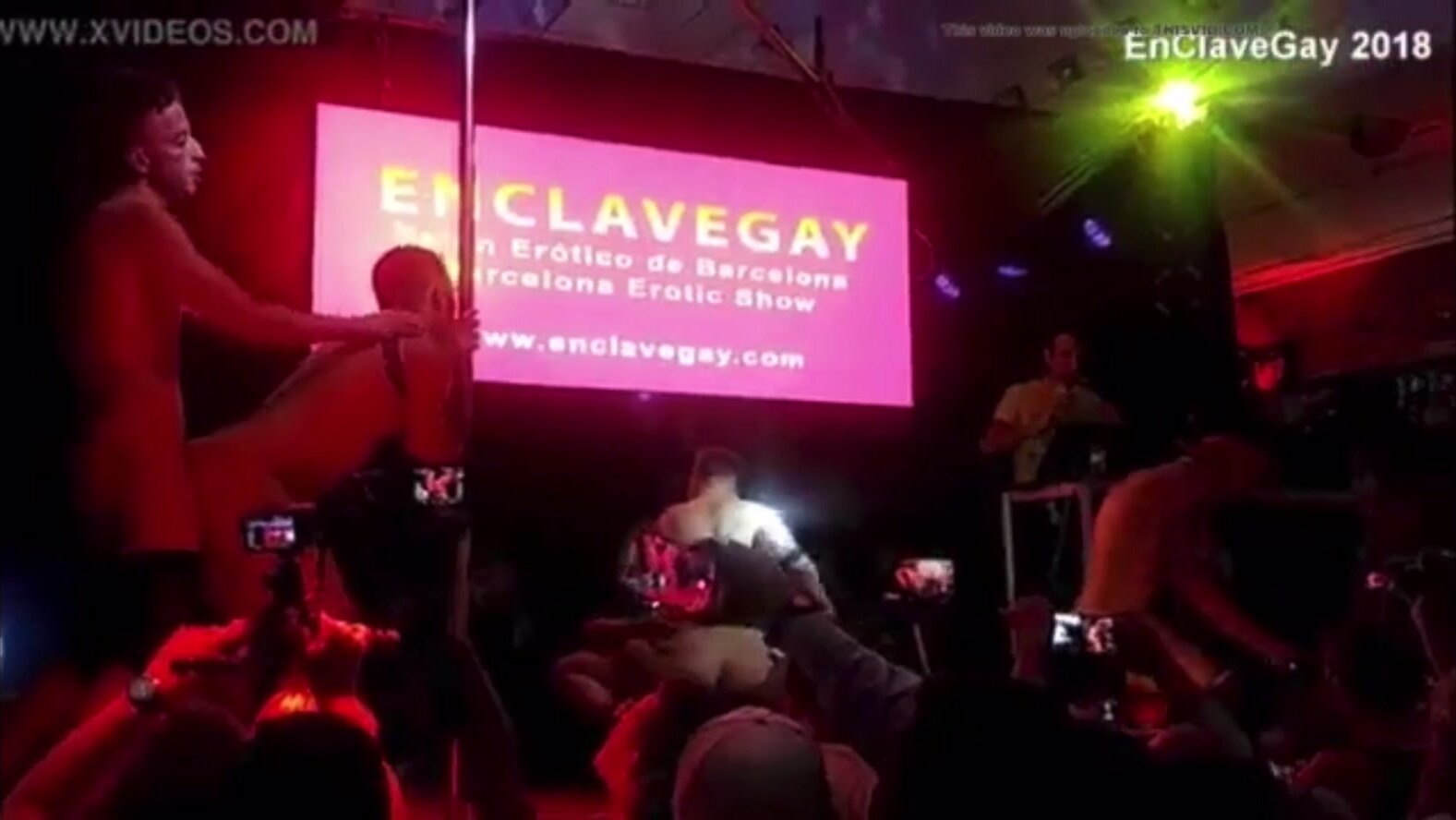 Hot gay sex show Barcelona