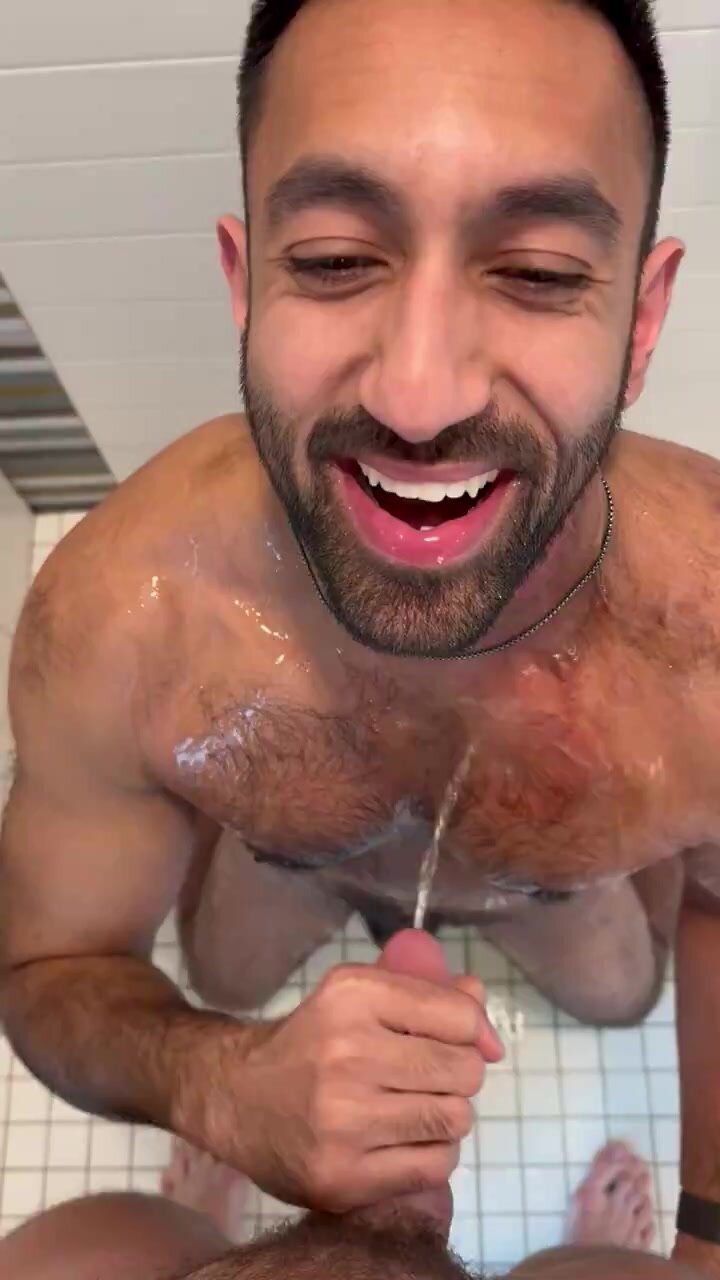 Love a piss pig with a good smile