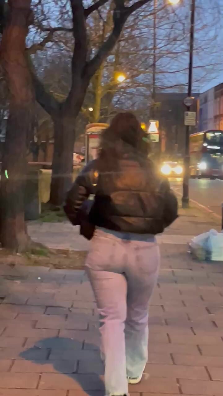 Brunette pawg walking in tight jeans - video 2