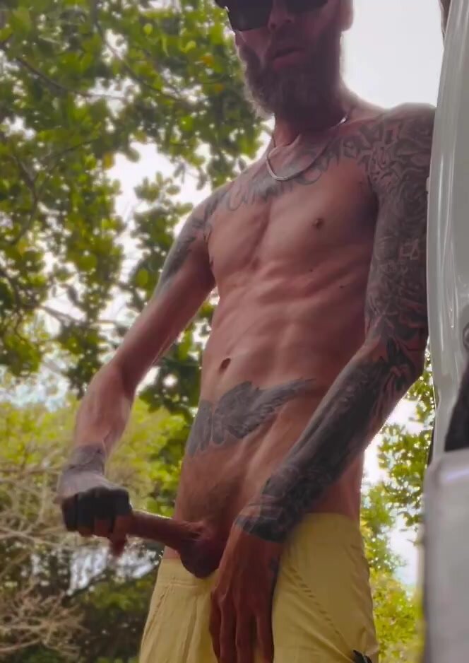 Sexy str8 inked redneck tugs his dick outdoors