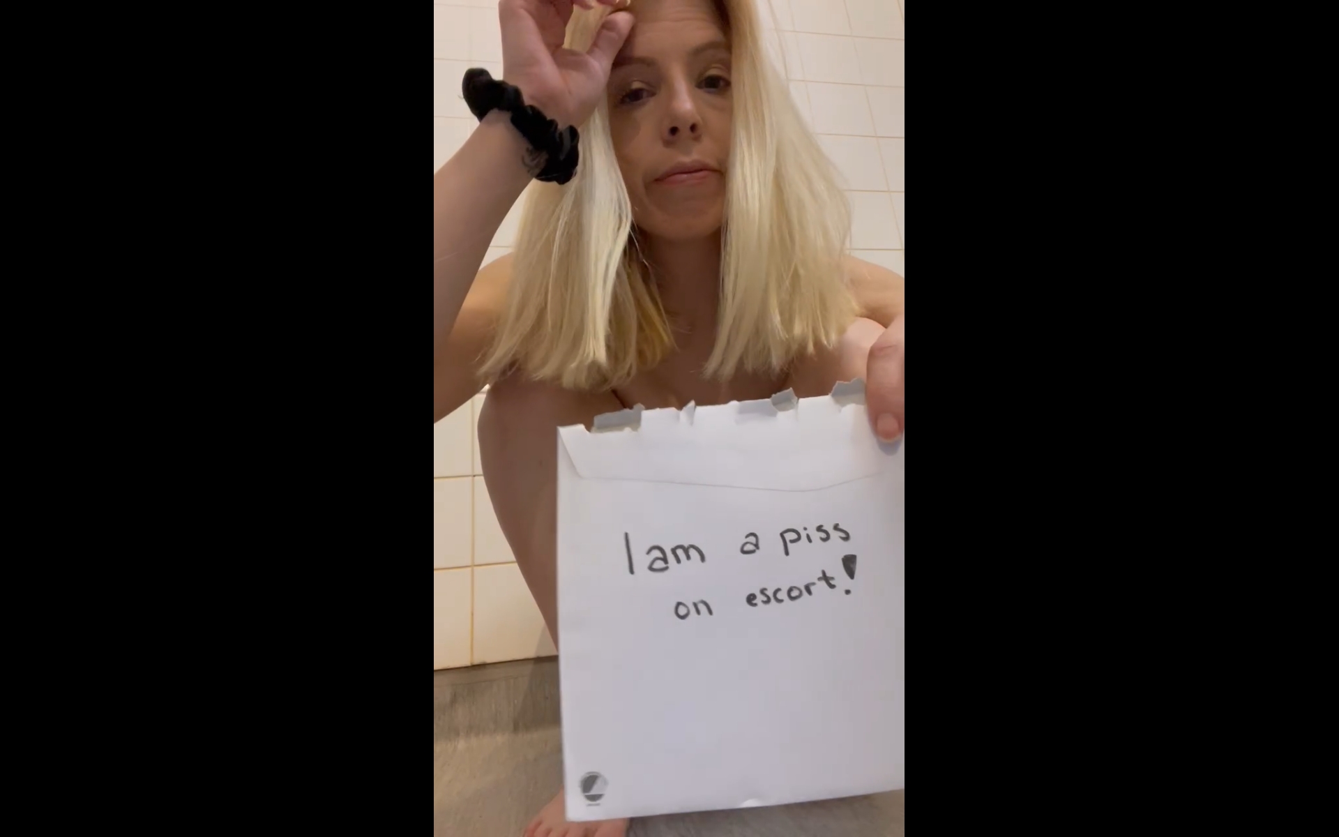 I am a swedish piss on escort - video 2