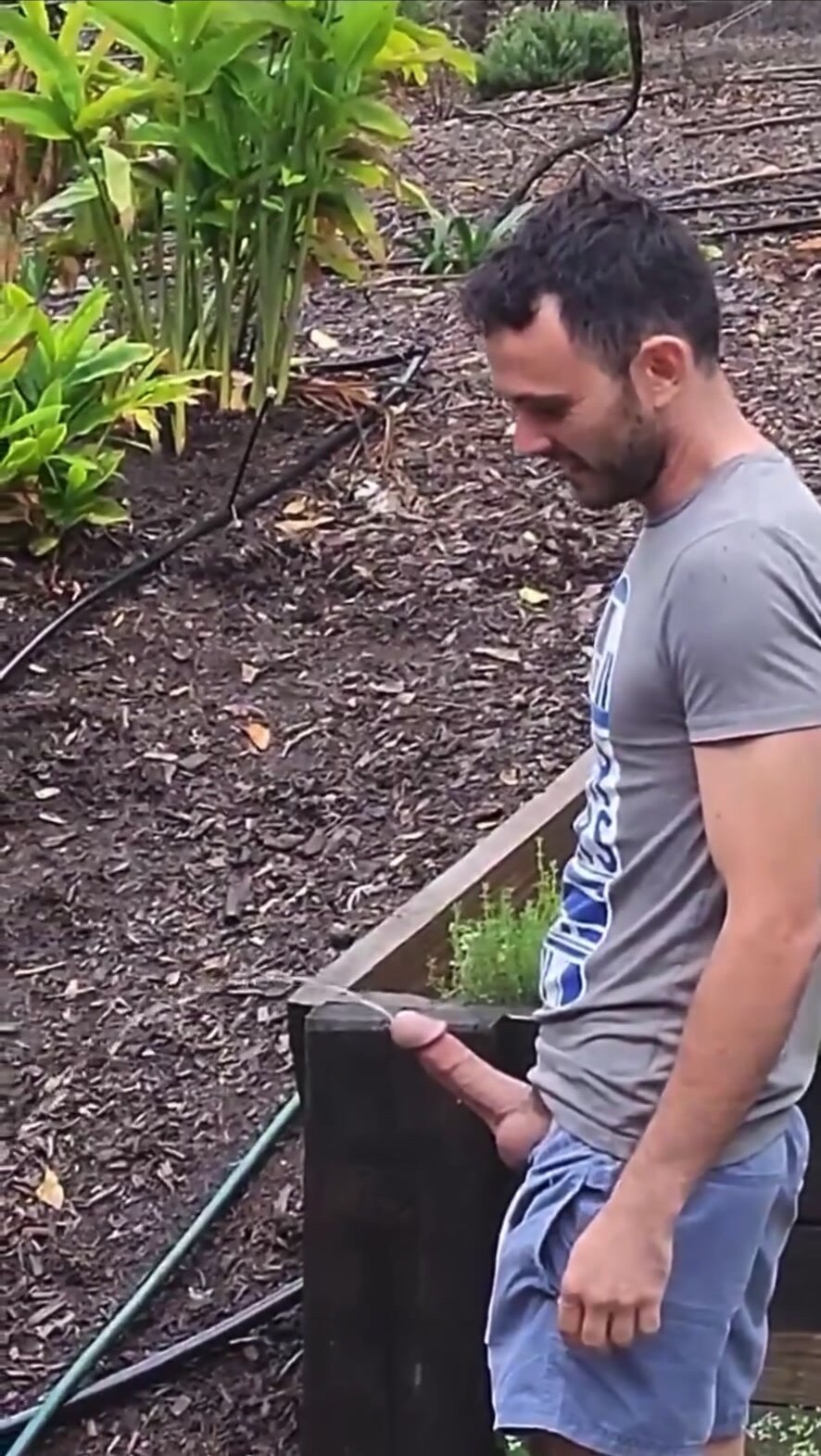 Big dick daddy pissing