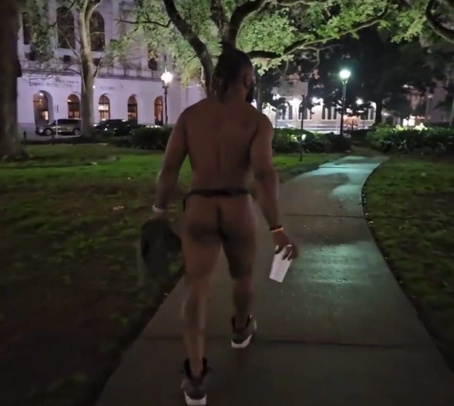 Big booty trade dared to get naked in public