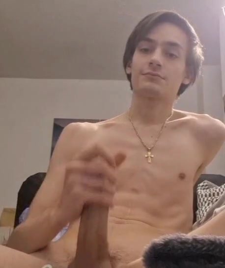 loves to show off - video 2