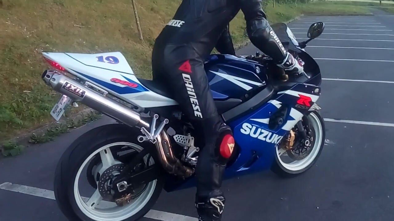 biker, fucking the Gixxer motorcycle