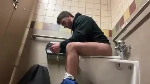 Guys Toilet Spy Man Toilet Shitting ThisVid com 