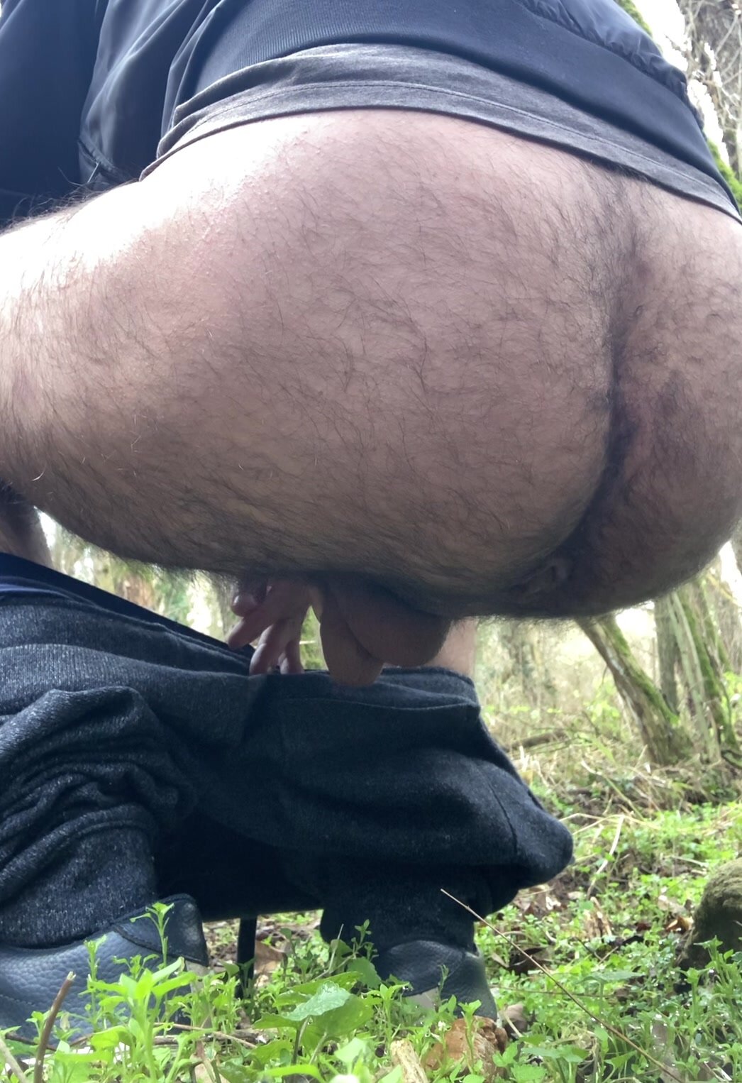 Quick shit in the woods with thick gush of precum