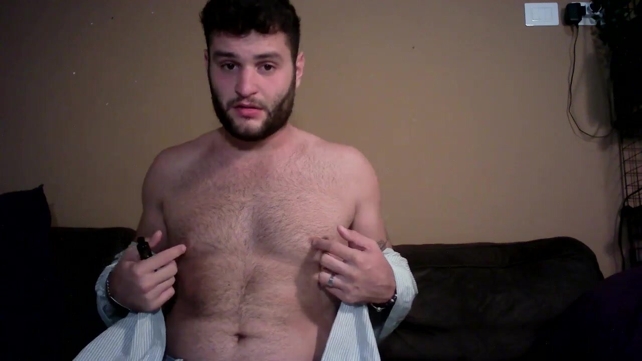 Two hot Italian dudes on cam